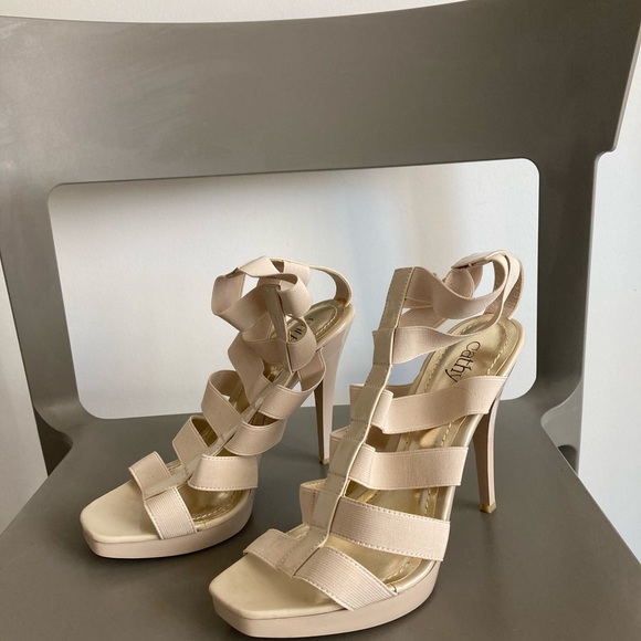 CATHY Beige material heels - Picture 6 of 8